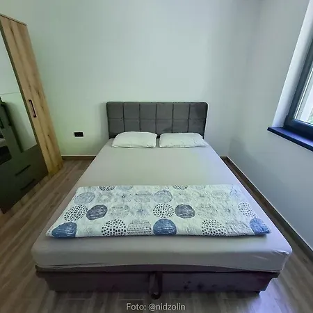 Marina Na Obali Dunava Nestin