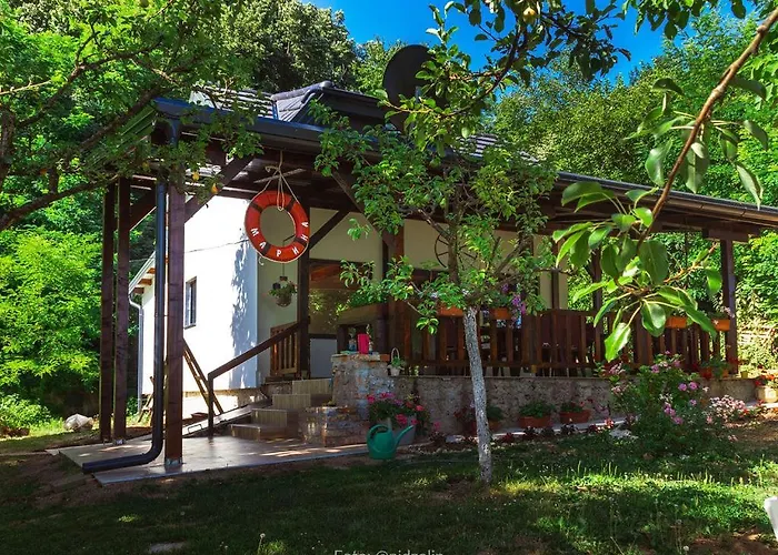 Tatil Evi Marina Na Obali Dunava Nestin