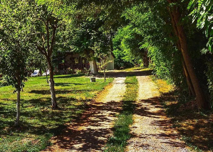 Tatil Evi Marina Na Obali Dunava *